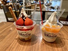 ミルク&パフェ よつ葉ホワイトコージ 新千歳空港店