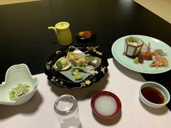 松田屋ホテルさんの夕食
お部屋でいただけます。どれも丁寧なお料理で美味しいです。