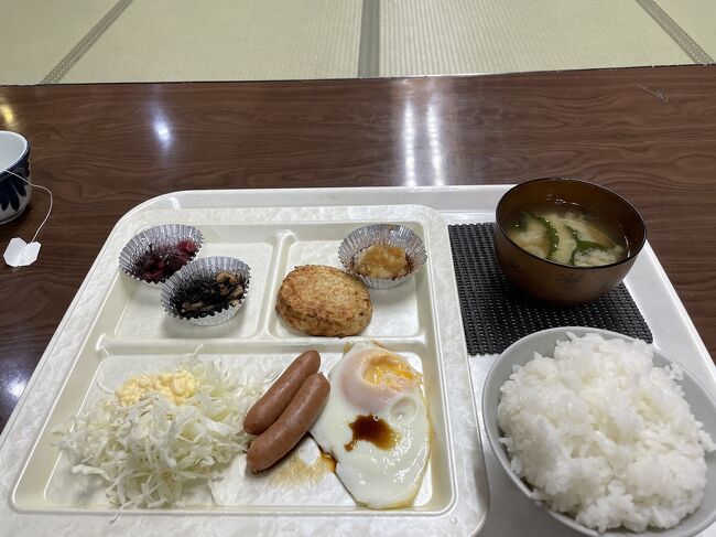 無料の朝ごはん、充分です