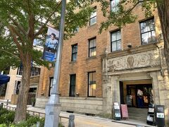 1928年(昭和３年）創建
旧日本綿花横浜支店事務所
今はべスターズのカフェ『THE BAYS』