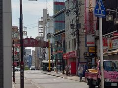 神社を後にして大須商店街へ
といっても、まだ10:00am 前 なので、お店も殆ど開いてなく、スルーしました。