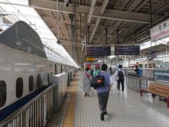 京都駅

近鉄、京阪と乗り継いでまずは枚方市へ