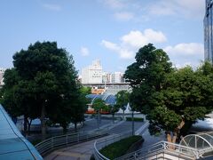 　最初の目的地、神戸駅で下車。三宮は割と降りているけど、神戸駅に降り立ったので10年以上ぶりかも。