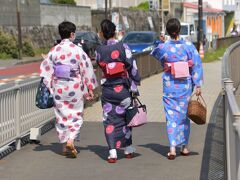 現地で居合わせたご婦人方とは、ここでお別れ。
