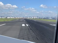 8：34 滑走路まで来ました！