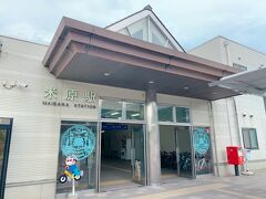 琵琶湖線に乗って、米原駅にやって来ました!