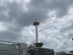 今回はJR京都駅からスタート。
お久しぶりの京都タワー。　