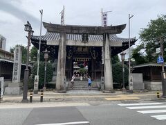 ２日目です。
雨も上がり曇っていますがなんとか動けそうなので櫛田神社へやってきました。