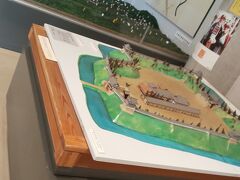 こちらは宇都宮城ものしり館といいます。

宇都宮城ミニチュア模型がありました。

今復元されてるのはお堀、土塀、土塁、櫓のみなので模型があると当時どんなだったかわかりやすいです。
