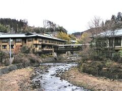 熊本県阿蘇郡に入り黒川温泉で入湯します。
