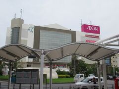 北千里の商店街も久しぶりなので覗いてみます。
本当に久しぶりなので、以前あった書店やスーパーが無くなってました。