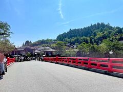 朝は曇ってましたが、
チェックアウト後は快晴！
暑いーーーー。