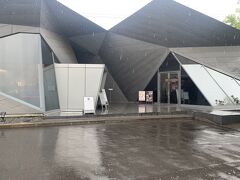 【ブランジェ浅野屋】
バイバス沿いにある、千住博美術館です。
今回は美術館ではなく、こちらの敷地内にある、ブランジェ浅野屋へ。