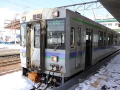 深川駅には約20分で着きました。
さて、これから1日目のメインである留萌本線往復乗車です！
13:30頃の出発を待ちます。