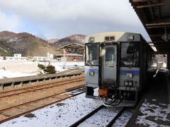 約1時間で終点の留萌駅へ到着です。
この頃は少し陽が差してきました。

