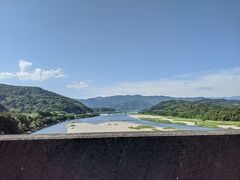 さて、14:30、いよいよ高知とお別れの時。
土佐インターから高速に乗って、祖谷のかずら橋に向かいます！

ありがとう、高知！
想像以上に楽しかった！！
また来たい！！

ってことで最後の写真は前日上流でクリアカヤックで思いっきり楽しんだ仁淀川の河口付近。
こんなに川幅の広い川だったんだねー。