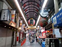大阪の台所、黒門市場です。

