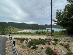 レンタカーを借りて高浜海水浴場へ