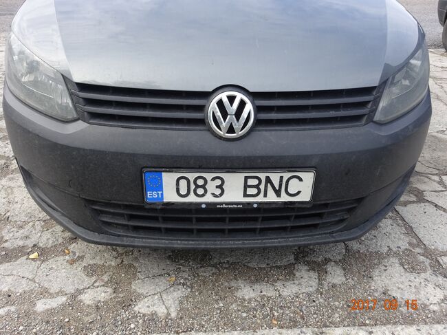 車のナンバーＥＳＴ（エストニア）が増えてきました