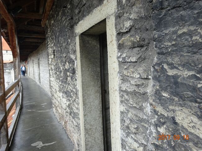 城壁の回廊の様子