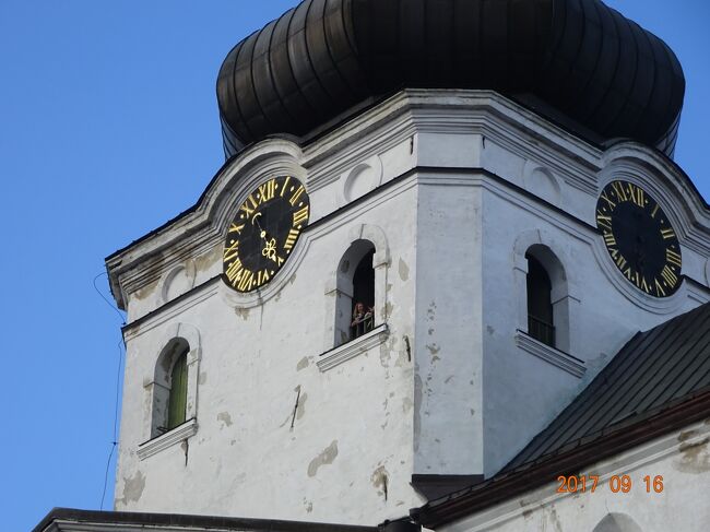 上っていた展望台の場所を下から撮影してみました