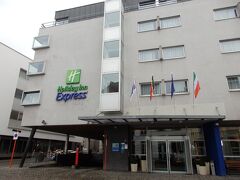 近くにあったホリディ・イン・ホテル

メッヘレンで宿泊するならこのホテルかな？と思ったけれど駅から遠いので、結局予約せず。
