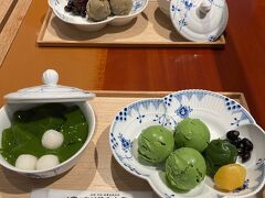 『中村藤吉本店 銀座店』

わたしはお気に入りの生茶ゼリイ深翠（1,300円）ダンナも前回と同じ生茶ゼリイほうじ茶（1,300円）