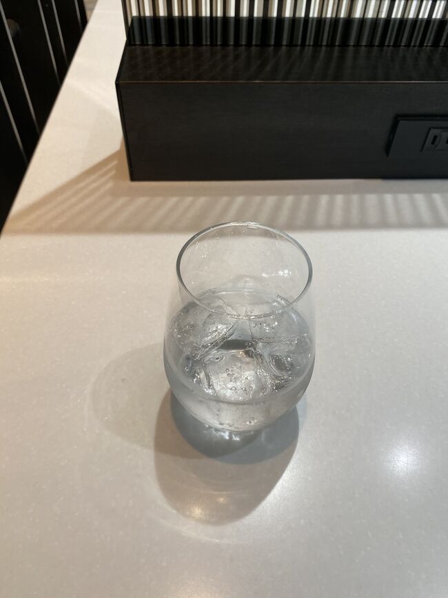 広島には7月末時点では緊急事態宣言が出ていない為、ラウンジでアルコールの提供がありました。