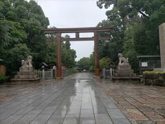 次に訪れたのは堺市にある和泉國の一宮大鳥大社
モノレール、阪急、地下鉄、ＪＲと乗り継いで1時間ほどかかりました。