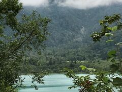 オコタンペ湖
北海道の三大秘湖のひとつとされるオコタンペ湖は支笏湖を望む恵庭岳の裏側にあります。
　　　　　　　　　　　　　　　（２０１９．８．２６）
