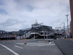 　大和西大寺駅、駅周辺は再開発中です。そういえば近鉄奈良線は、平城宮跡を突っ切っていますが、地下化とかならないのかなぁ。