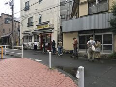 マジ～っ！！
並んでるよ
オキニの町中華の上海
こんな店では無かったのに
ダメだ
なんかに出たのかな
ローカルオンリーの店だったのに