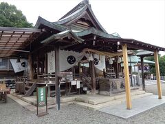 針綱神社の社殿．