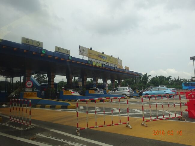 ジャカルタ市内の高速道路の様子