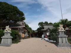 見事に人がいないっ♪
大昔に祭儀を行った神聖な場所と言われる『青島神社』
そして様々な神話のある島でもあり