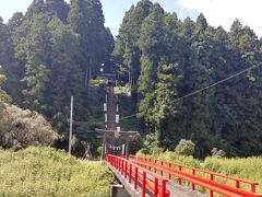 無事　充電器を受け取って
高速道路沿いの　下道を仙台に向かいます
途中　村田を抜けて仙台に入ったぐらいで
前回の　遠刈田の帰りに見かけて
行きたい到着します思っていた　神社を発見します

お参りに　行きます