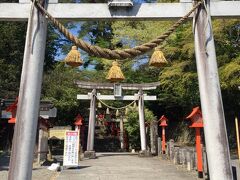 チェックアウト後に、貴船神社へいきました