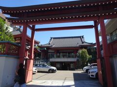 法乗寺（「深川の閻魔さん」と言われ、巨大な閻魔大王が居ります。）