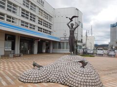 再び直江津駅です。