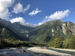 河童橋周辺をウロウロしただけですが、素晴らしい景色でした。