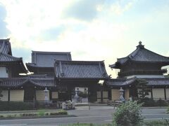 陽が西に傾きかけてきました。