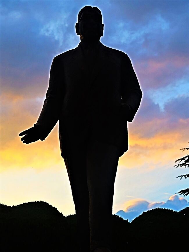 広島10　広島-5　池田勇人‐像　　　31/　　　13