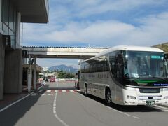 富士山駅へ移動します。富士山駅のバスステーションはたくさんのバスがきます。
富士スバルライン五合目行きのバスはここが始発です。