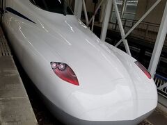 博多駅に着いたN700Sの雄姿