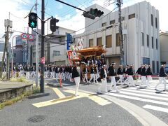 やっと岸和田です。
だんじり渋滞を越えて和泉を抜けます。