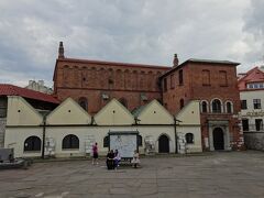 カジミエシュ地区
Kazimierz

スタラ・シナゴーグ
Stara Synagoga
