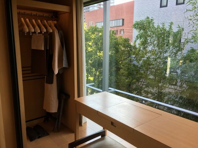 麻100%の浴衣・今治産のタオルとバスローブ・スリッパ