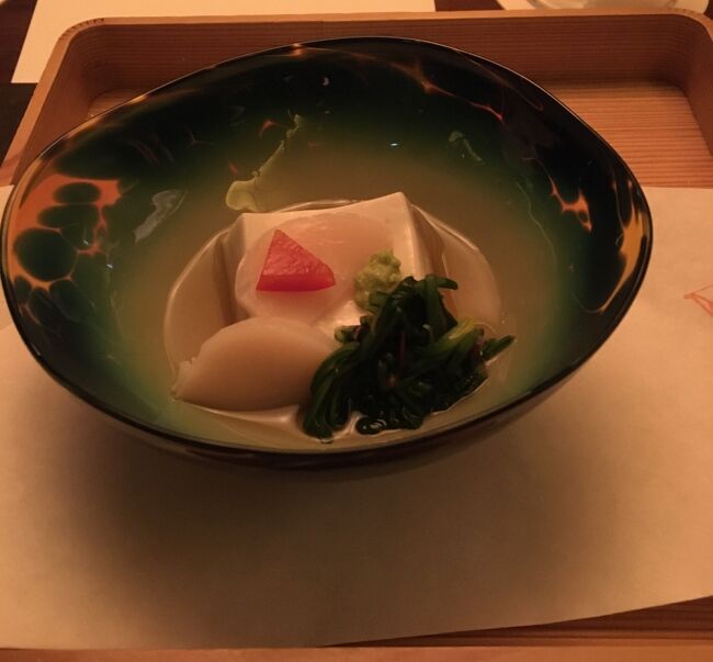 先付<br />胡麻豆腐