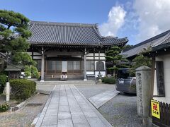 神前神社すぐ隣。
海潮院へ。
知多四国第54番の札所です。