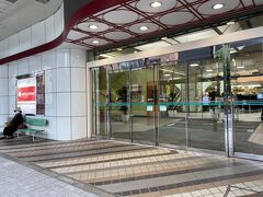 続いては東口で1番大きな商業施設ですかね？
山交ビルにやって来ました。
トイレ休憩がてらにお邪魔します。